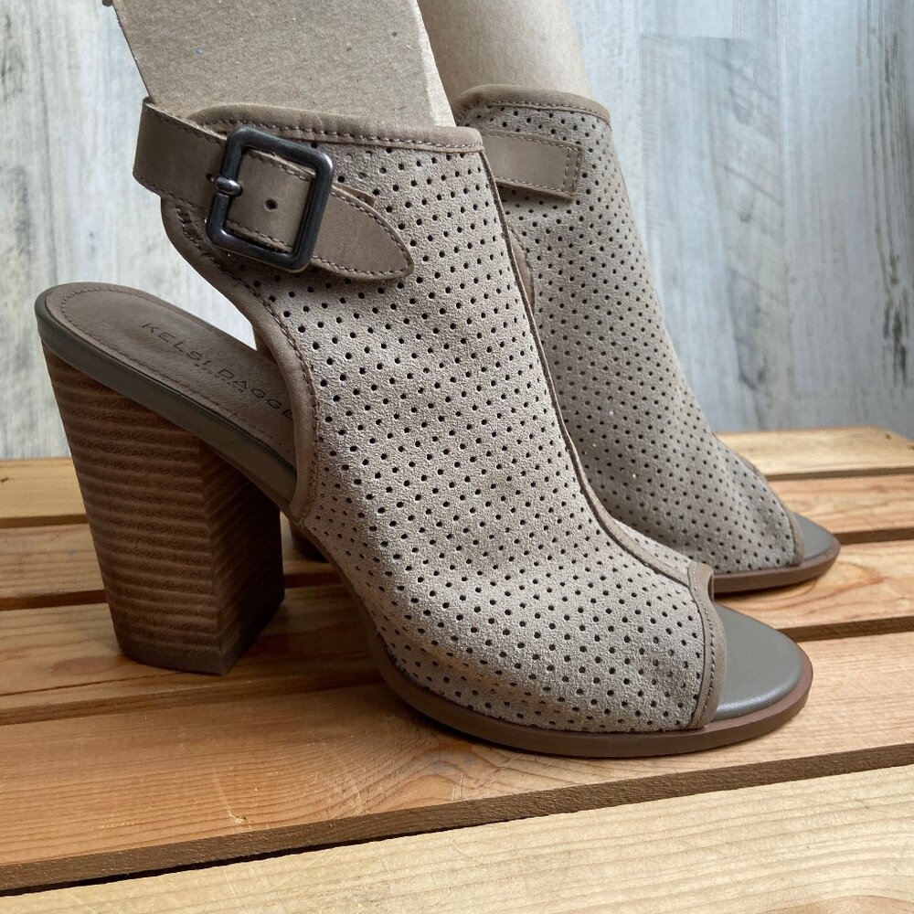 CLEARANCE! Kelsi Dagger Size 8.5 Taupe Open Toe Leather Heels Perforated Sandals